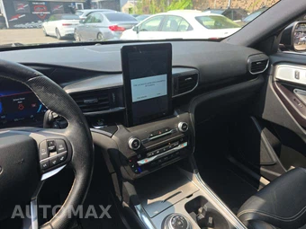 2020 Ford Explorer ST - miniatura 10