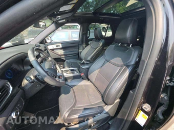 2020 Ford Explorer ST - miniatura 6