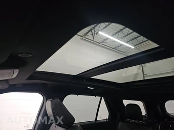 2020 Ford Explorer ST - miniatura 21