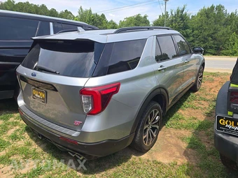 2020 Ford Explorer ST - miniatura 3