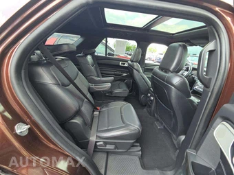 2020 Ford Explorer ST - miniatura 17