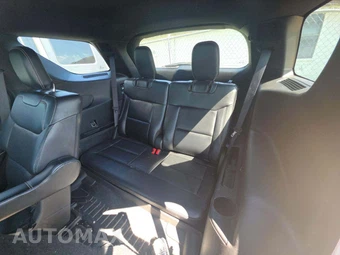2020 Ford Explorer ST - miniatura 14