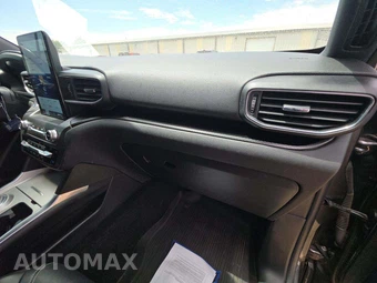2020 Ford Explorer ST - miniatura 17