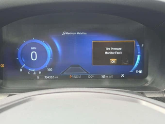 2020 Ford Explorer ST - miniatura 6