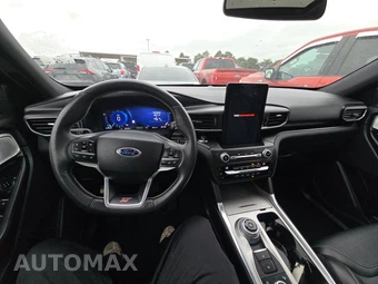2020 Ford Explorer ST - miniatura 11
