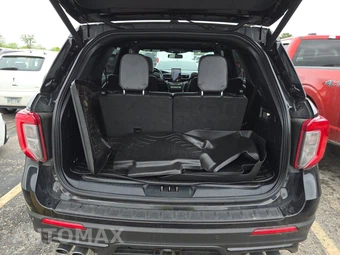 2020 Ford Explorer ST - miniatura 17