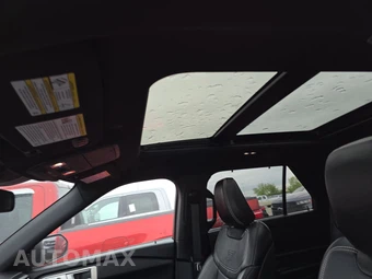 2020 Ford Explorer ST - miniatura 18