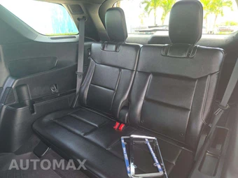 2020 Ford Explorer ST – miniatura 11