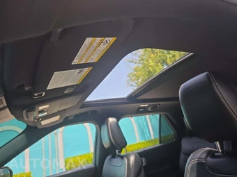 2020 Ford Explorer ST – miniatura 8