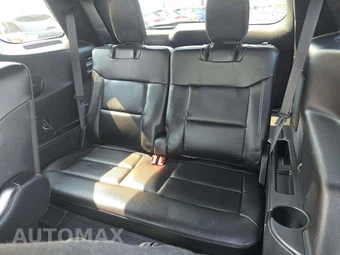 2020 Ford Explorer ST - miniatura 14