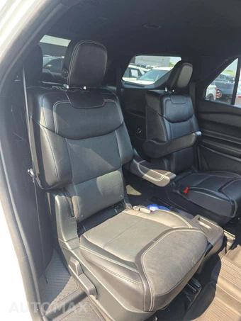 2020 Ford Explorer ST - miniatura 17