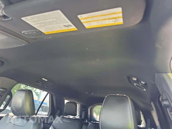 2020 Ford Explorer ST - miniatura 11