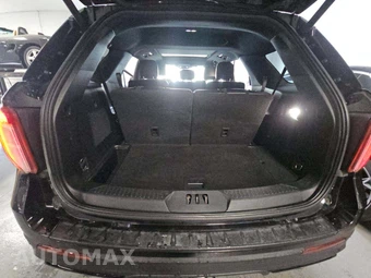 2020 Ford Explorer ST - miniatura 15
