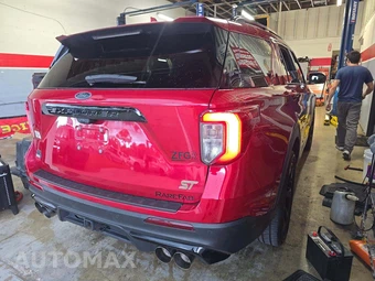 2020 Ford Explorer ST - miniatura 3