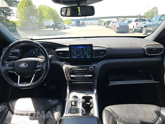 2020 Ford Explorer ST - miniatura 11