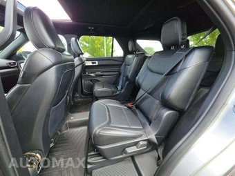 2020 Ford Explorer ST - miniatura 13