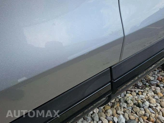 2020 Ford Explorer ST - miniatura 28