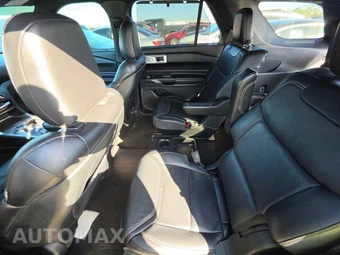 2020 Ford Explorer ST - miniatura 13