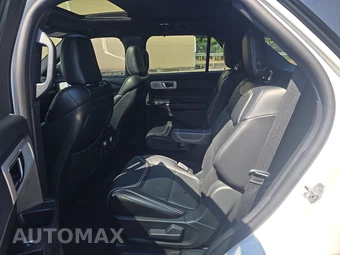 2020 Ford Explorer ST - miniatura 13