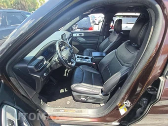 2020 Ford Explorer ST – miniatura 6