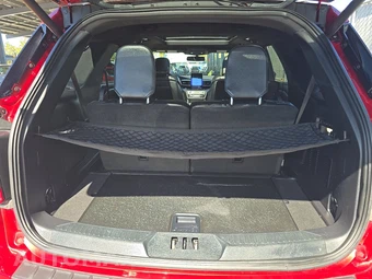 2020 Ford Explorer ST - miniatura 17