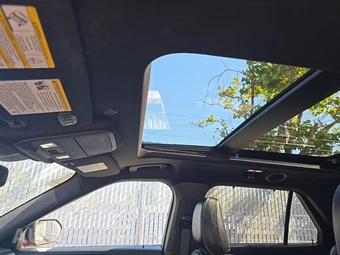 2020 Ford Explorer ST - miniatura 20