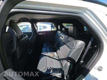 2020 Ford Explorer ST - miniatura 13