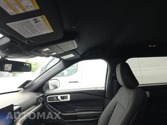 2020 Ford Explorer XLT - miniatura 18