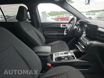 2020 Ford Explorer XLT - miniatura 8