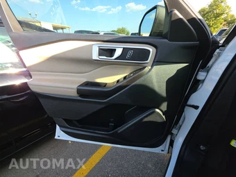 2020 Ford Explorer XLT – miniatura 9