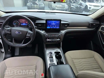 2020 Ford Explorer XLT - miniatura 10