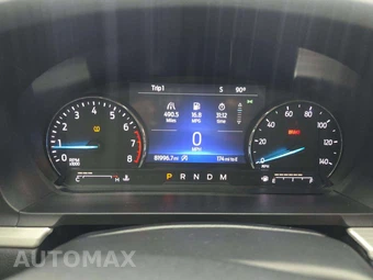 2020 Ford Explorer XLT - miniatura 9