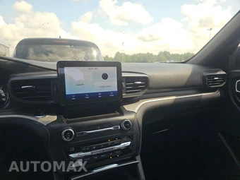 2020 Ford Explorer XLT - miniatura 11