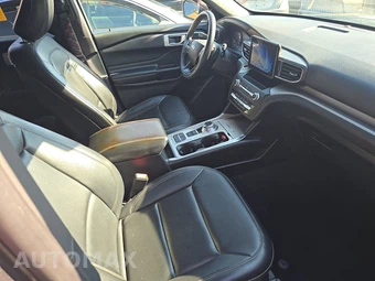 2020 Ford Explorer XLT - miniatura 12