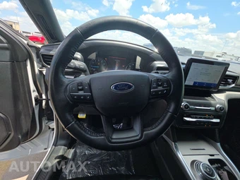 2020 Ford Explorer XLT - miniatura 10