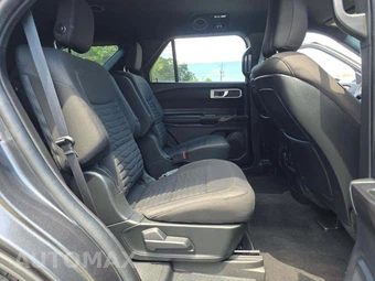 2020 Ford Explorer XLT - miniatura 14