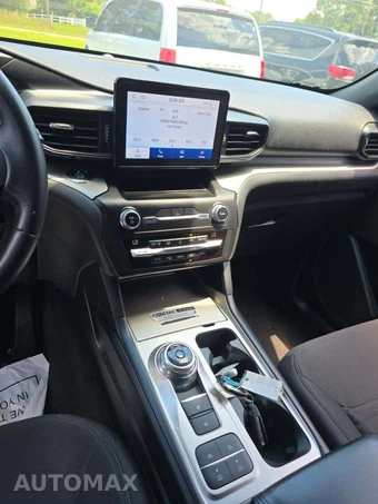 2020 Ford Explorer XLT - miniatura 7