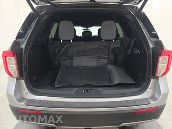 2020 Ford Explorer XLT - miniatura 17