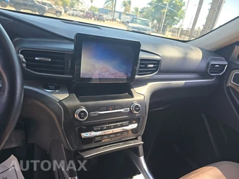 2020 Ford Explorer XLT – miniatura 11