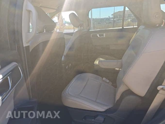 2020 Ford Explorer XLT – miniatura 13