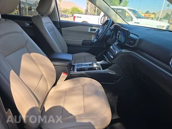 2020 Ford Explorer XLT – miniatura 8