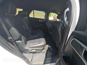 2020 Ford Explorer XLT - miniatura 17