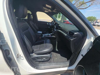2020 Ford Explorer XLT - miniatura 19