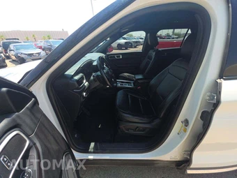 2020 Ford Explorer XLT - miniatura 6