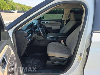 2020 Ford Explorer XLT - miniatura 3