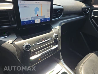 2020 Ford Explorer XLT – miniatura 11