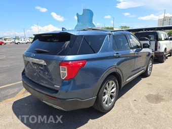 2020 Ford Explorer XLT – miniatura 4