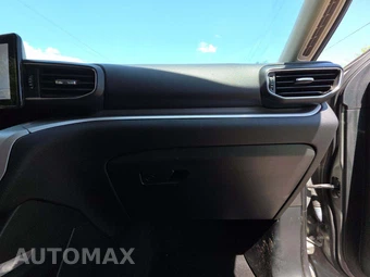 2020 Ford Explorer XLT - miniatura 17