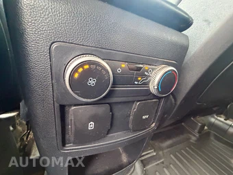 2020 Ford Explorer XLT - miniatura 47