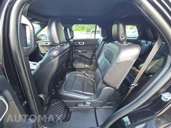 2020 Ford Explorer XLT - miniatura 10